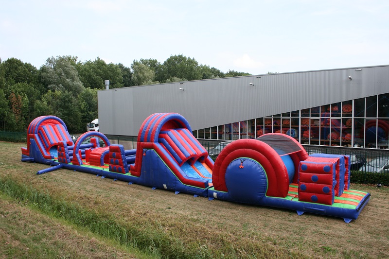 Luiheid Emulatie oog Stormbaan 31,5 meter kopen - Jump Factory | Quality Inflatables